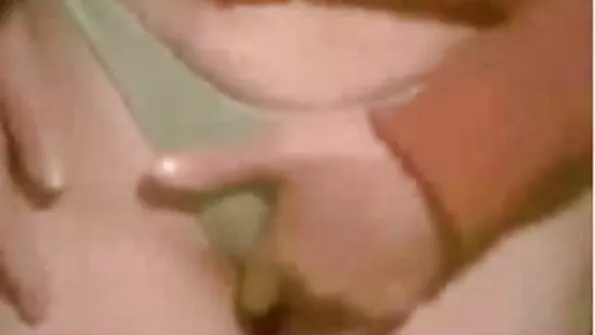 سحر انگیز شہوانی ، ننگا