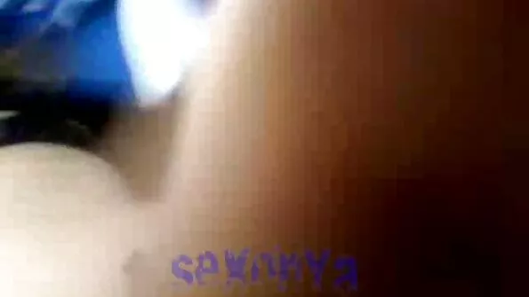 نوجوان جوڑے نے دن کو ہاٹ سیکس سے شروع کرتے ہوئے شاندار بنا دیا۔