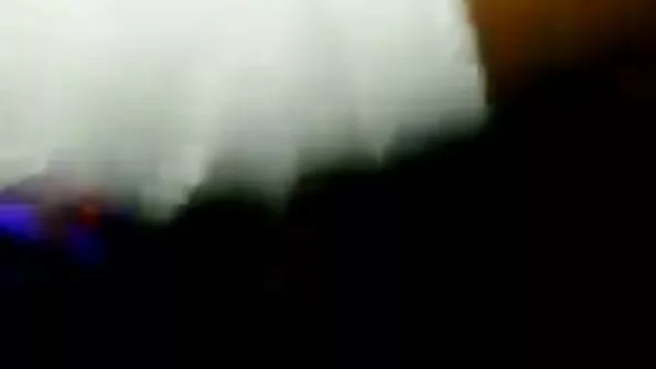 بدمعاش امریکی لڑکی بٹ ڈرلنگ کے لیے ترس رہی ہے۔