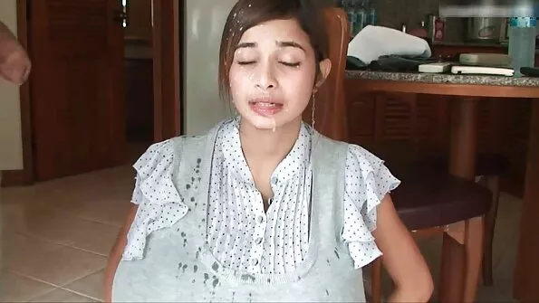چھوٹے لڑکی Odette Delacroix کی طرف سے ایک بڑا سیاہ مرگا