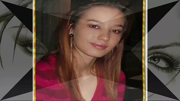 تنگ بیبس ایک دوسرے اور مردوں کے ساتھ ایک گرم ننگا ناچ کر رہے ہیں