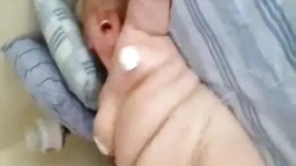 شارلٹ اسٹوکلی اور پینی پیکس کی حیرت انگیز ہم جنس پرست کارروائی